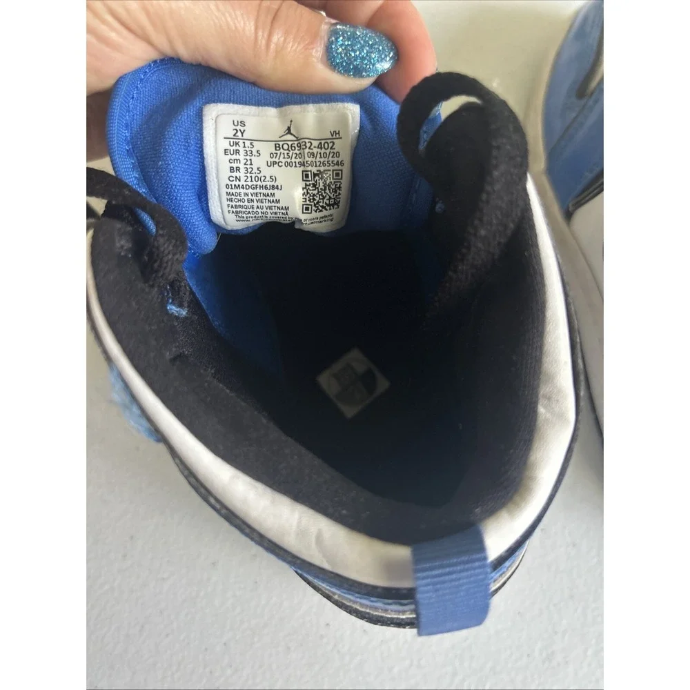 Jordans Signal Blue Size 2Y Blue Black White